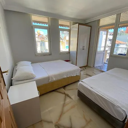 Maldives Apart Otel Apartmán *